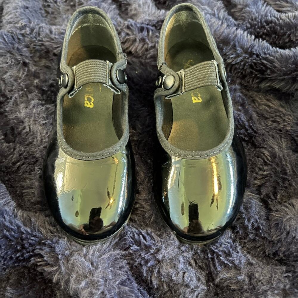 So Danca Toddler Tap Shoes 10W Black Patent Mary Jane Dance EUC Girls Boys